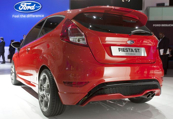 Στο stand της Ford στην Έκθεση της Φρανκφούρτης έδωσε το παρόν και το πολυαναμενόμενο Fiesta ST Concept.
